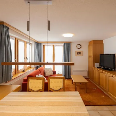 Apartment Quiet Corner With Charm In Obergesteln